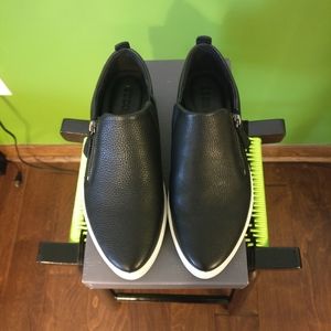 Ecco Gillian Black Almond Toe Casual Sneakers